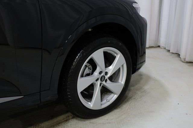 New 2025 Audi Q5 Premium Plus image 28