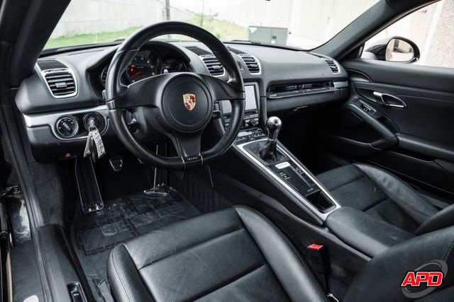Used 2014 Porsche Cayman image 2