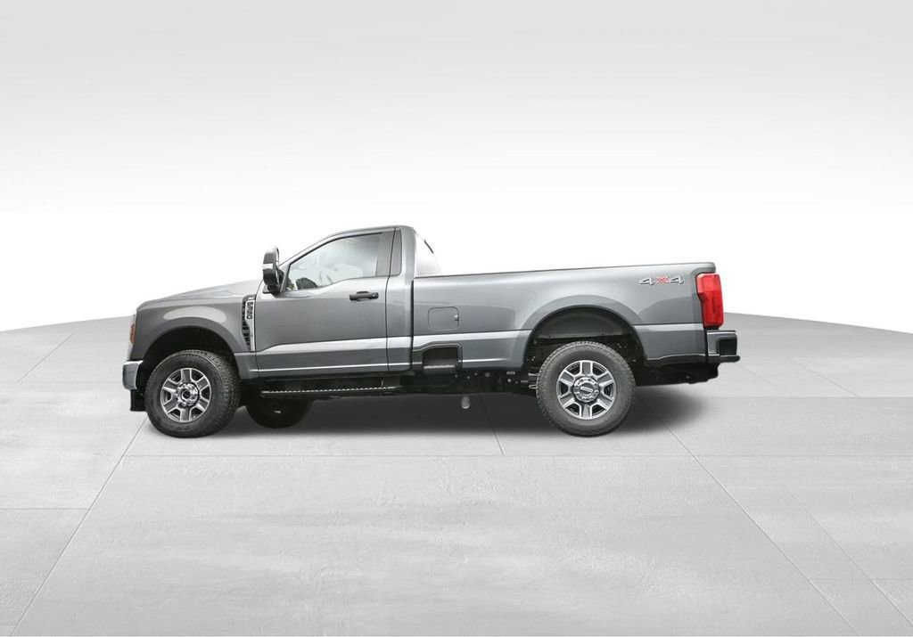 New 2025 Ford F350 XLT image 48