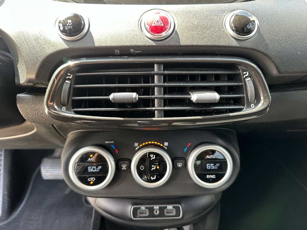 Used 2018 FIAT 500X Trekking FWD image 27