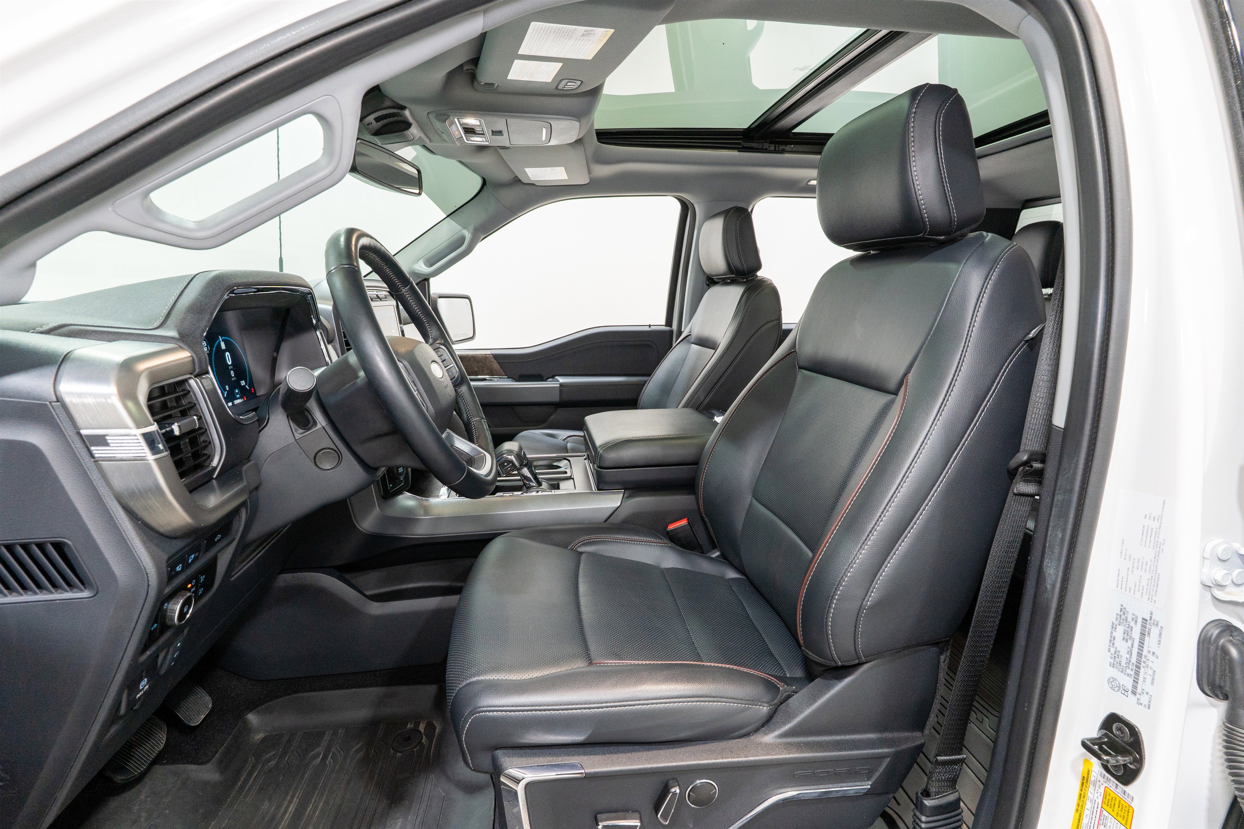 Used 2023 Ford F150 Lariat w/ Equipment Group 502A High AWD/4WD image 20