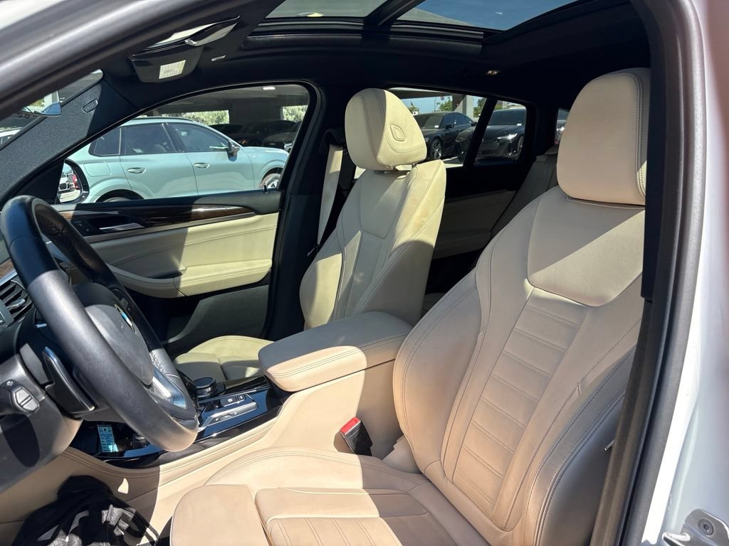 Used 2021 BMW X4 xDrive30i AWD/4WD image 13