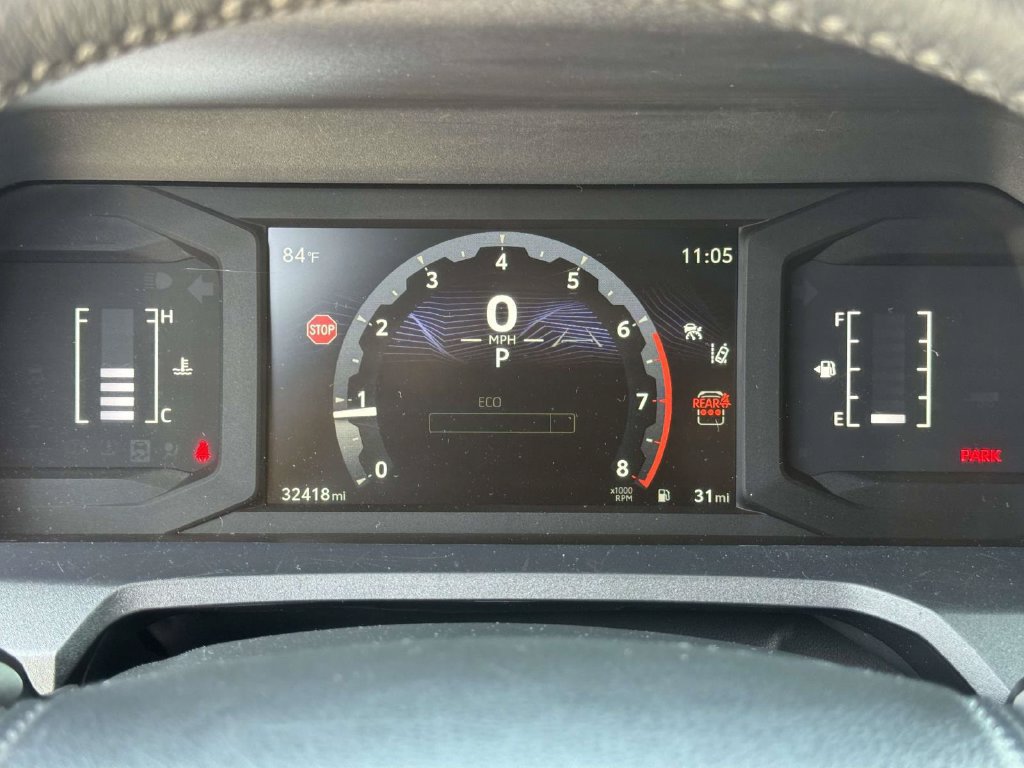 Certified 2025 Toyota 4Runner SR5 AWD/4WD image 10