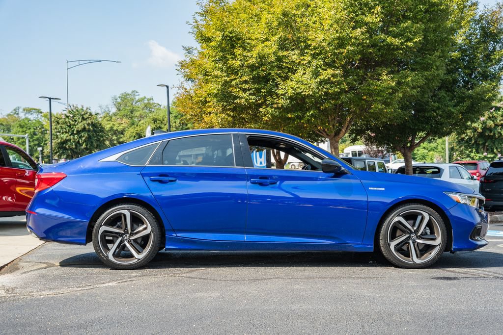 Used 2022 Honda Accord Sport image 3