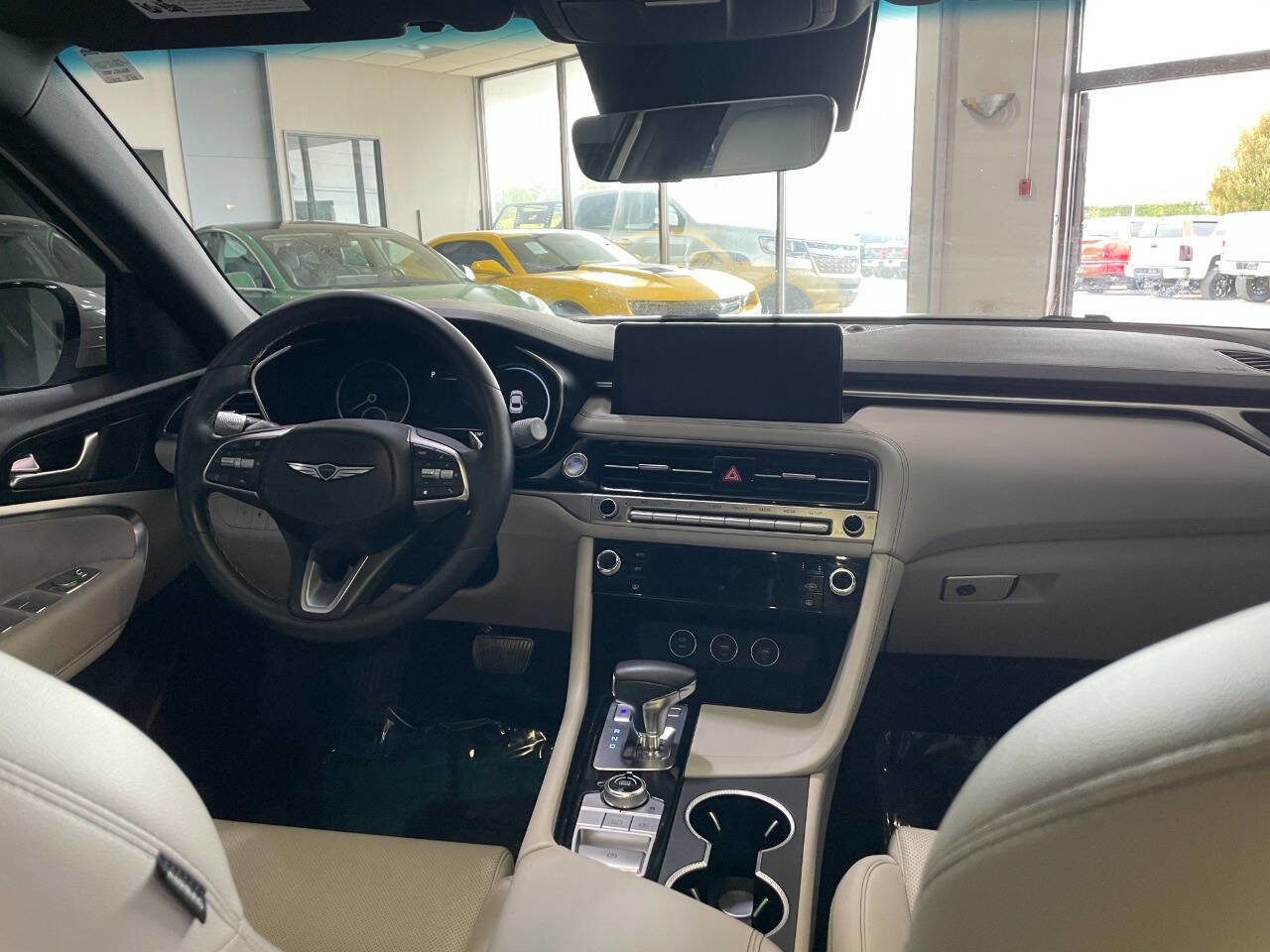 Used 2024 Genesis G70 2.5T image 24