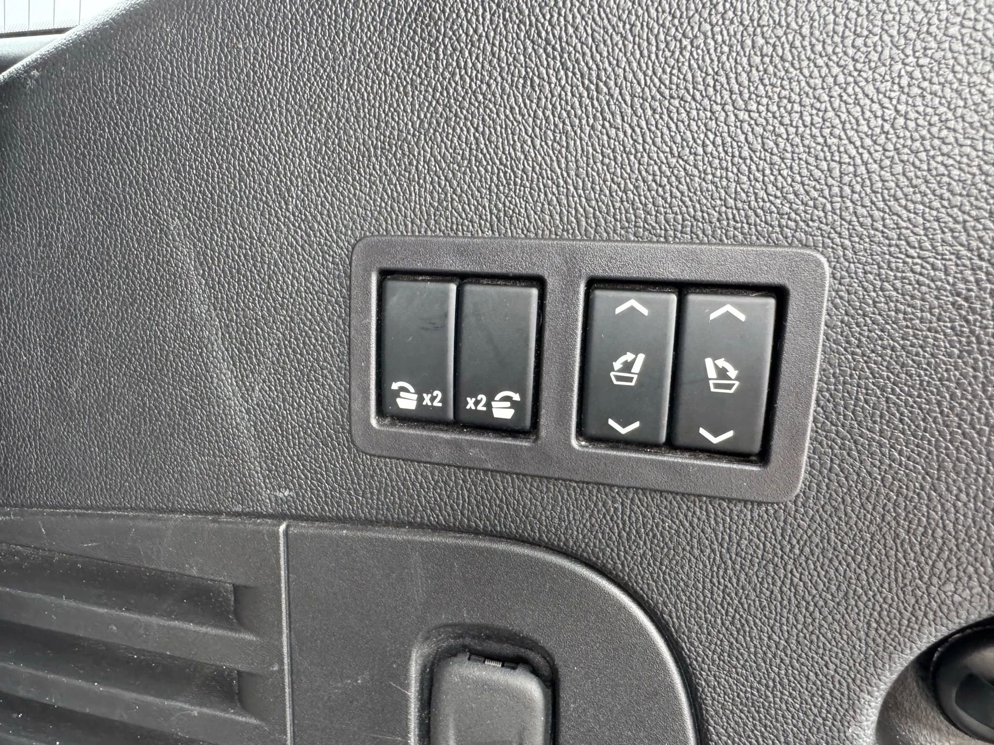 Used 2017 Chevrolet Tahoe LT image 22