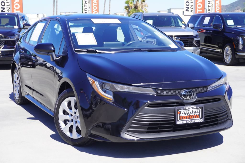Certified 2024 Toyota Corolla LE FWD image 2