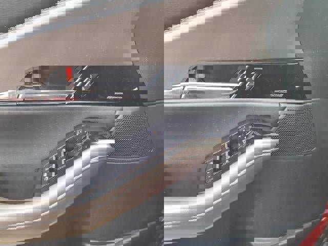 Used 2024 MAZDA CX-30 AWD 2.5 S w/ Premium Package image 17