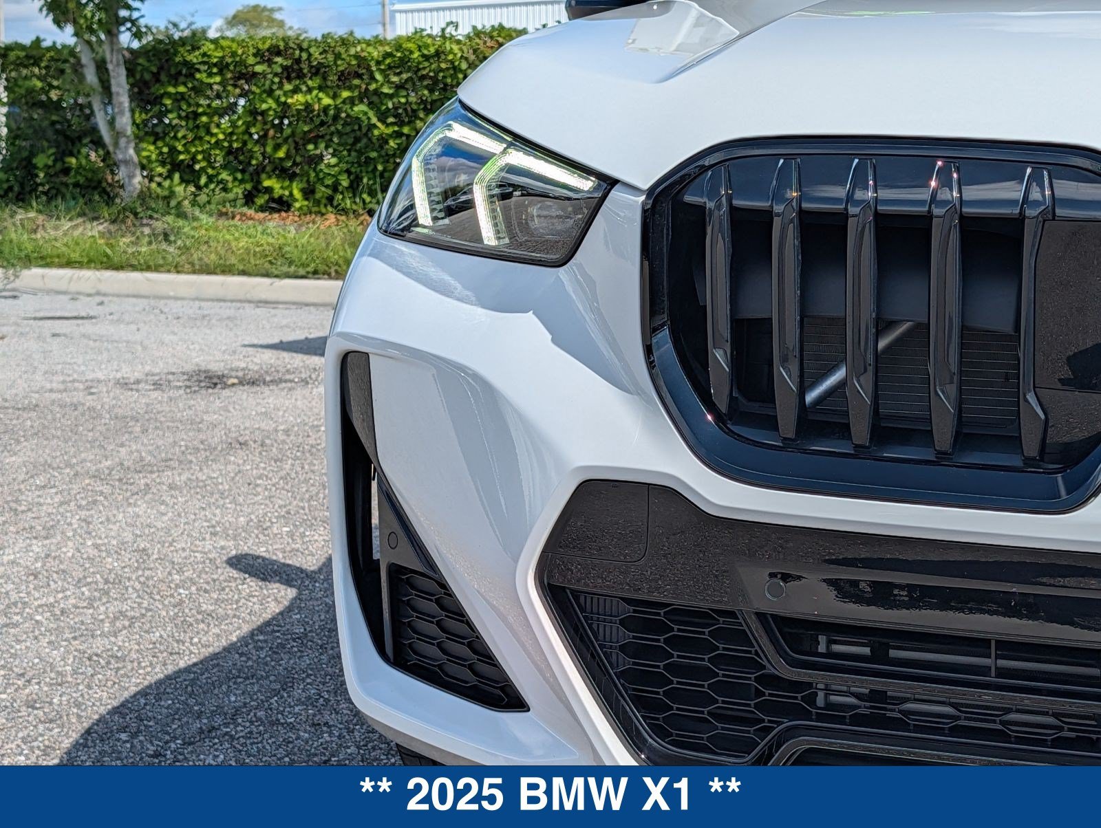 Used 2025 BMW X1 xDrive28i w/ Technology Package AWD/4WD image 10