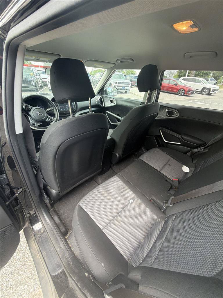 Used 2021 Kia Soul LX FWD image 36