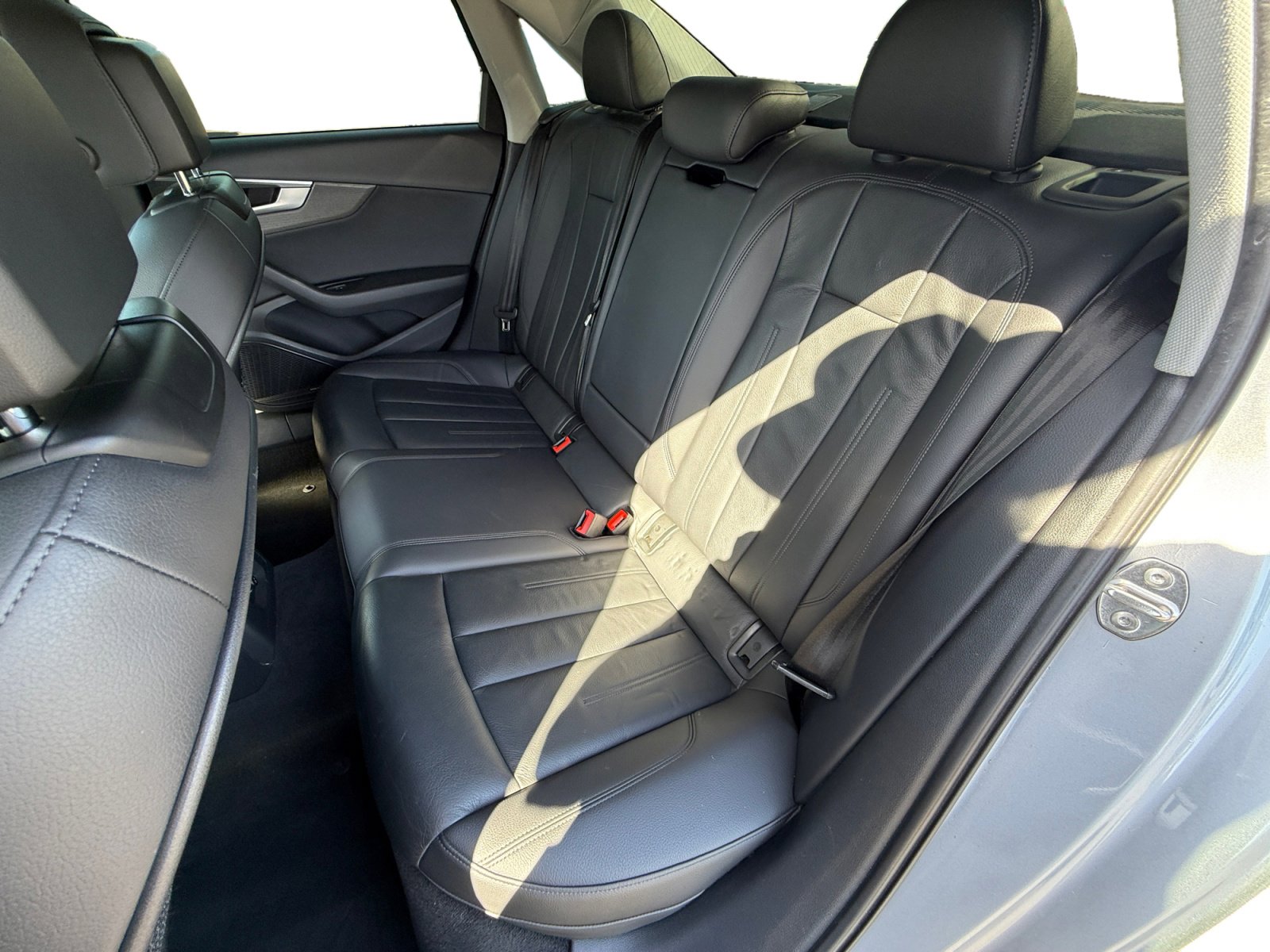 Used 2018 Audi A4 2.0T Premium Plus w/ Premium Plus Package image 16