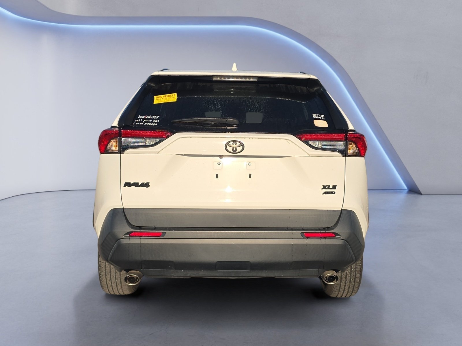 Used 2022 Toyota RAV4 XLE w/ Convenience Package AWD/4WD image 6