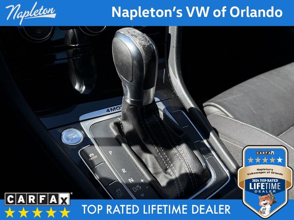 Used 2015 Volkswagen Golf R 4-Door image 26