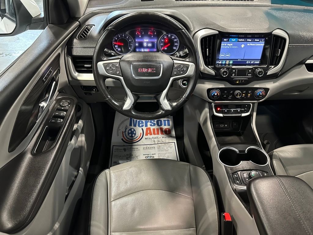 Used 2022 GMC Terrain SLT image 25