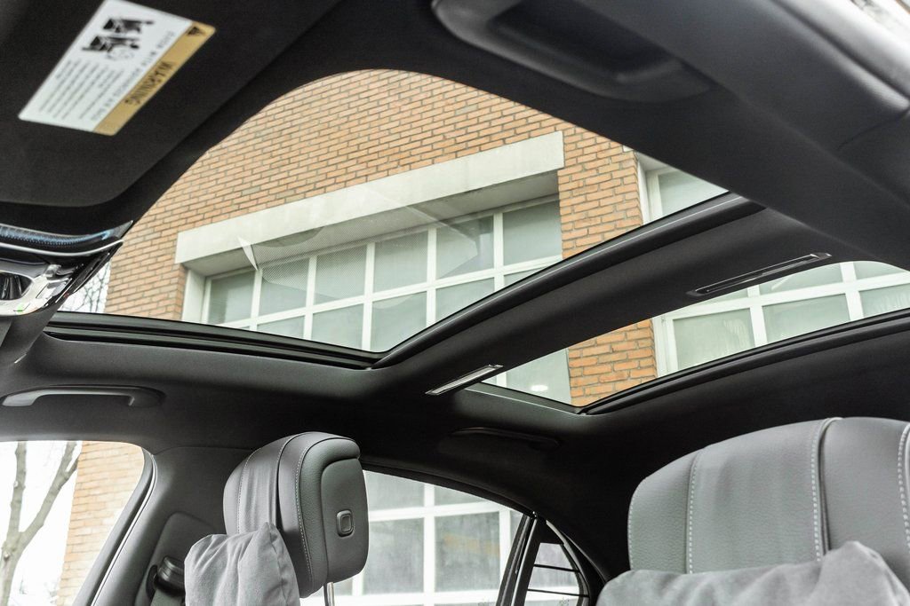 Used 2022 Mercedes-Benz S 500 4MATIC image 34