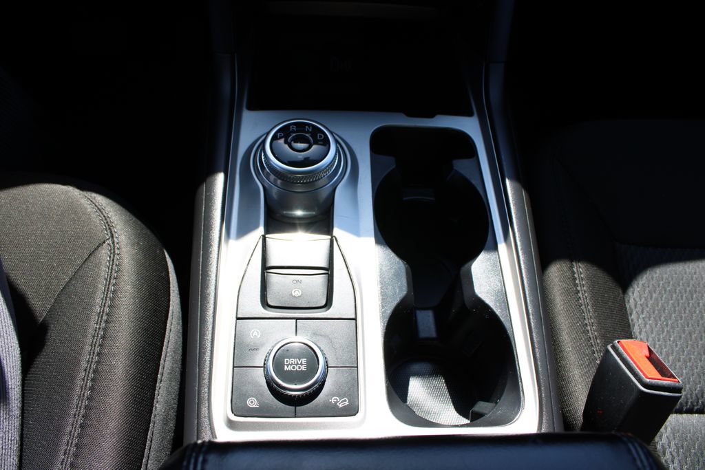 Used 2023 Ford Explorer XLT AWD/4WD image 43