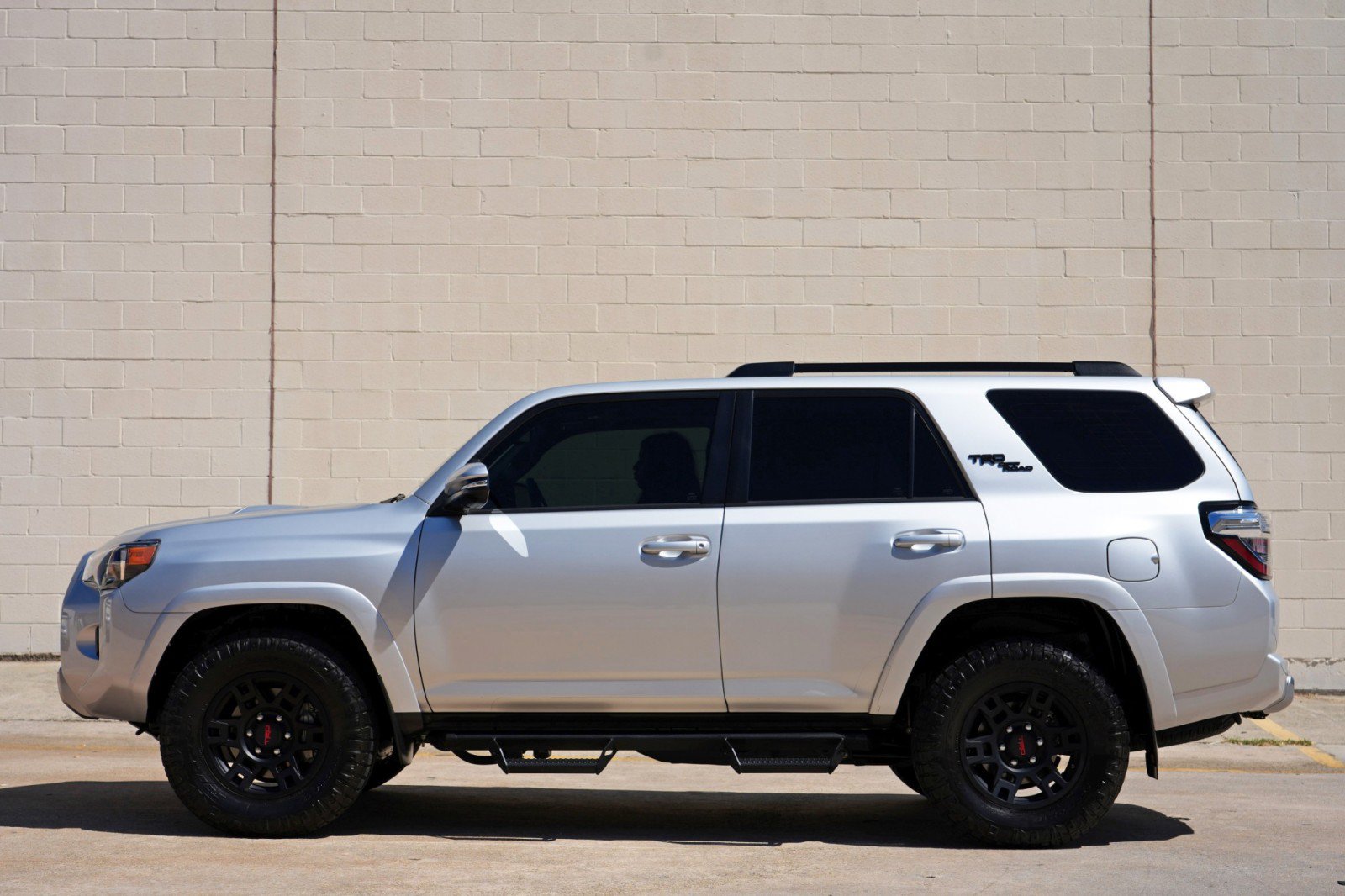 Used 2024 Toyota 4Runner TRD Off-Road Premium w/ Moonroof Package AWD/4WD image 9
