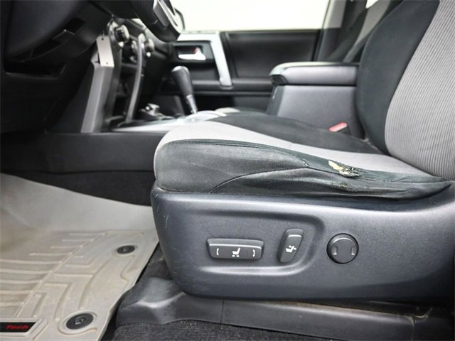 Used 2015 Toyota 4Runner SR5 image 20