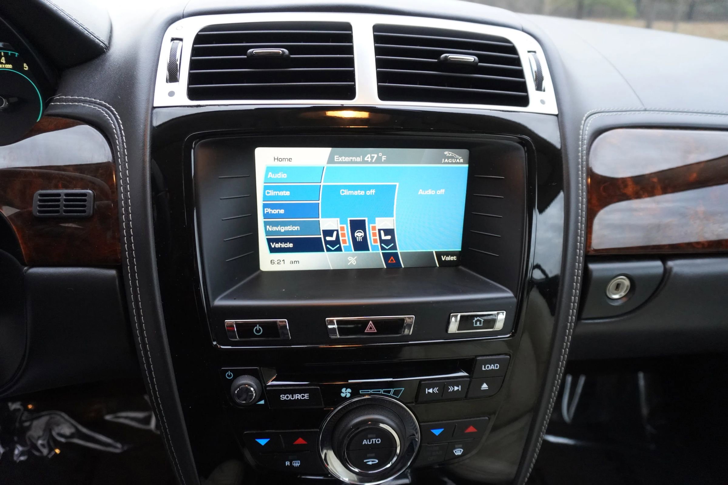 Used 2012 Jaguar XKR R image 15