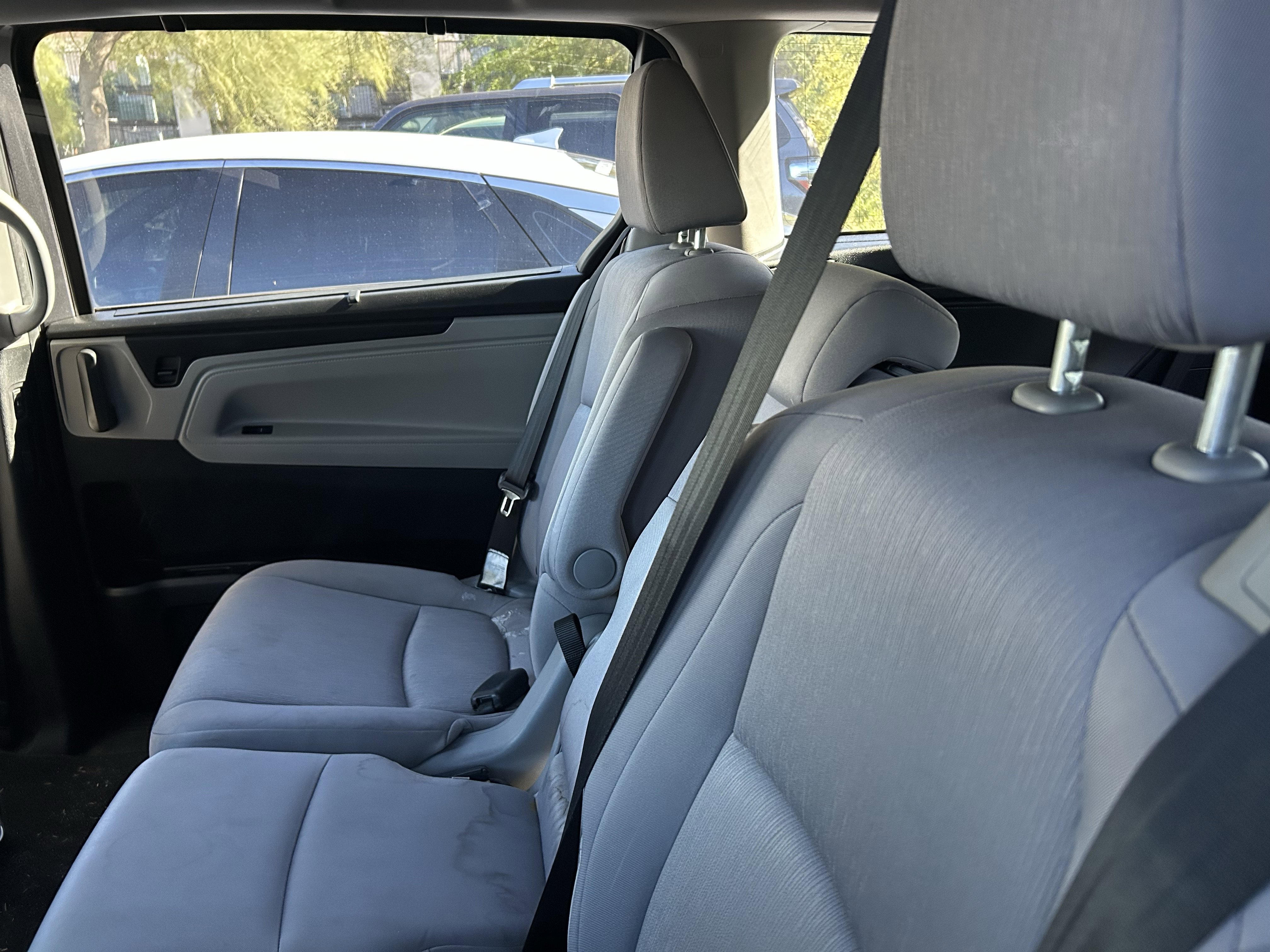 Used 2019 Honda Odyssey EX image 7