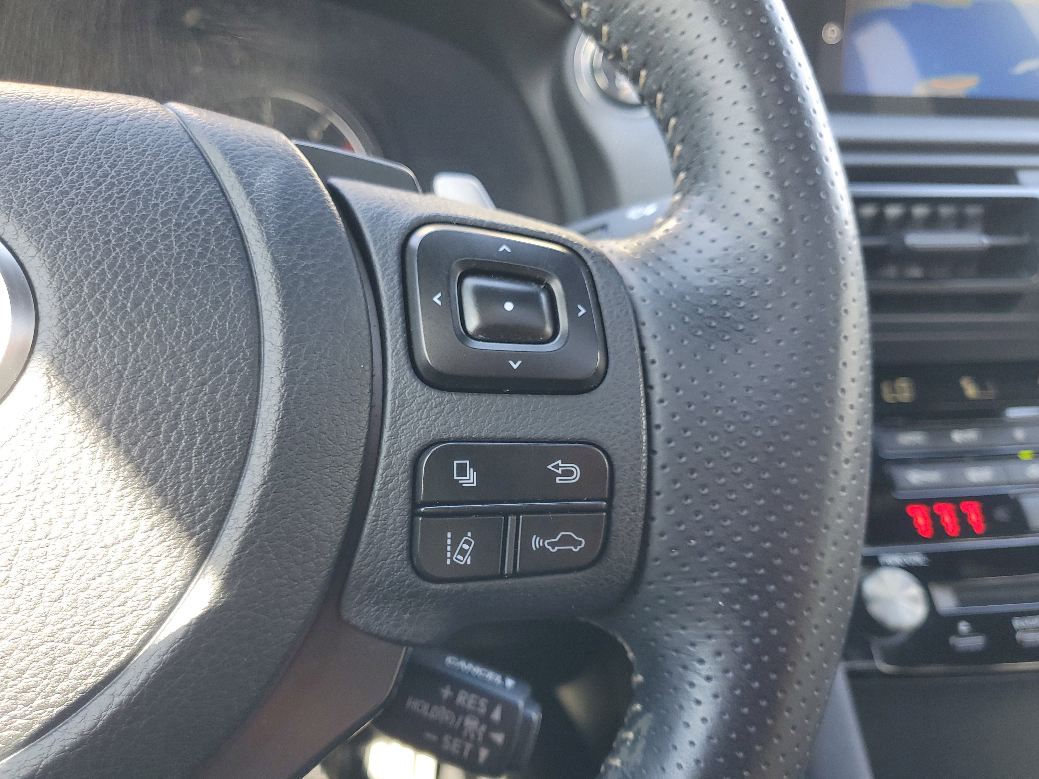 Used 2023 Lexus IS 350 F Sport image 27