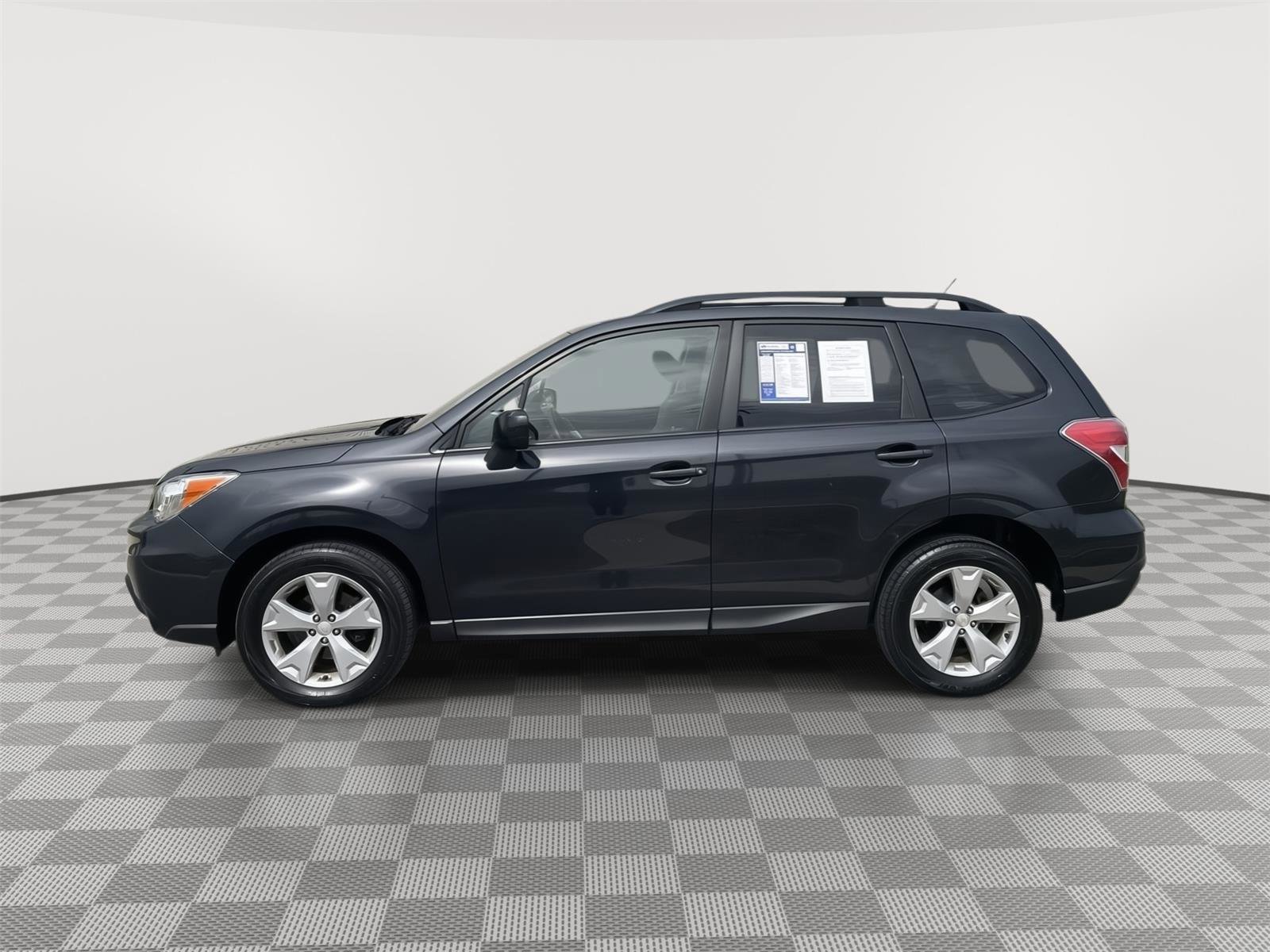 Used 2015 Subaru Forester 2.5i Premium AWD/4WD image 3