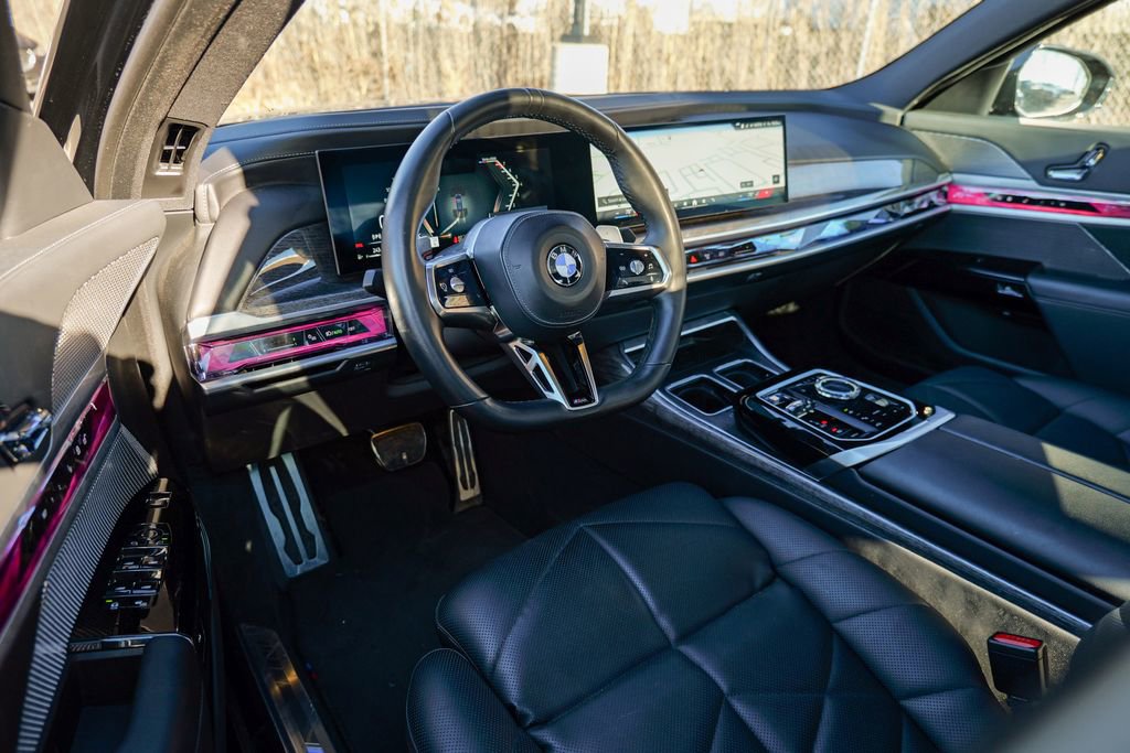 Used 2023 BMW 740i w/ Parking Assistance Package image 19