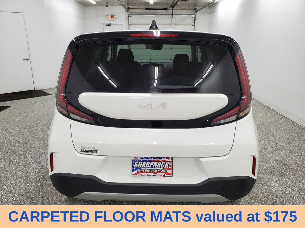 Used 2024 Kia Soul LX w/ Option Group 015 image 6