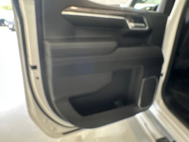 Used 2024 Chevrolet Silverado 1500 LTZ AWD/4WD image 30