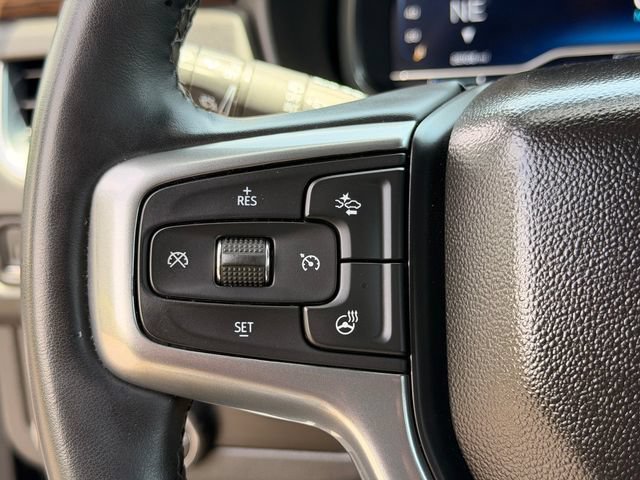 Used 2023 Chevrolet Tahoe Premier AWD/4WD image 13