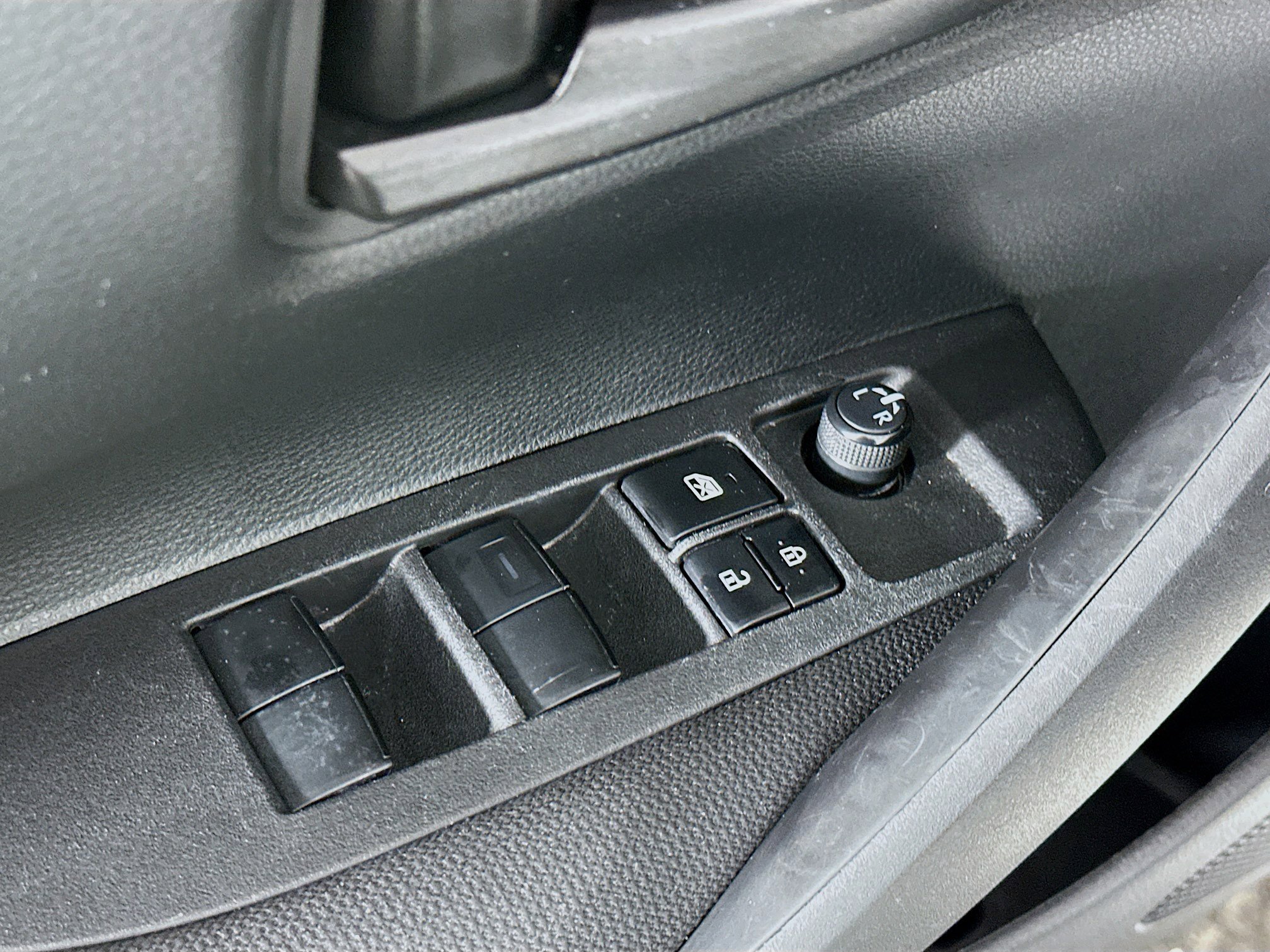 Used 2024 Toyota Corolla LE image 15