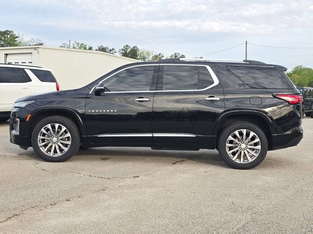 Used 2022 Chevrolet Traverse Premier FWD image 2
