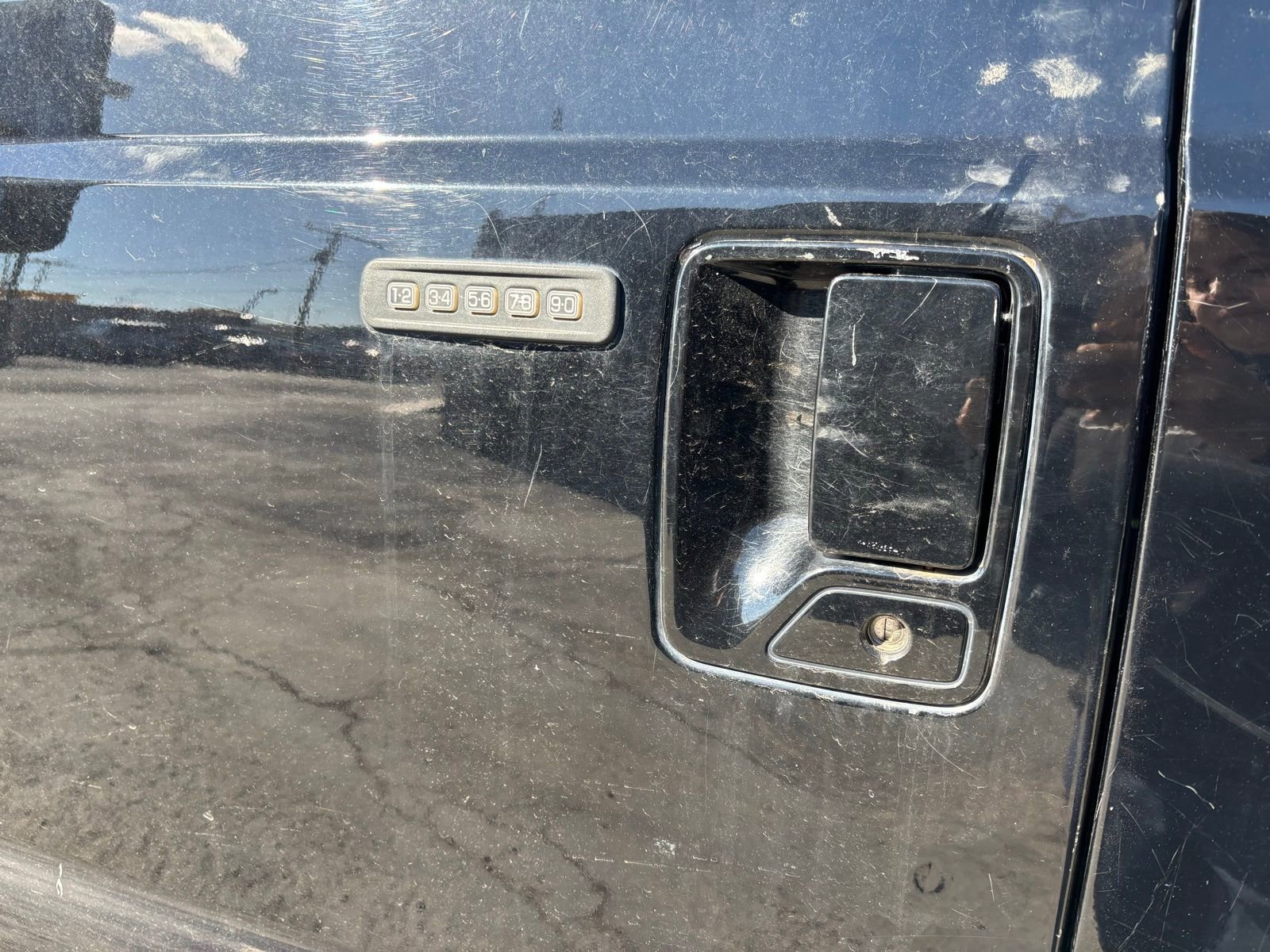 Used 2016 Ford F250 Lariat w/ Lariat Ultimate Package image 7