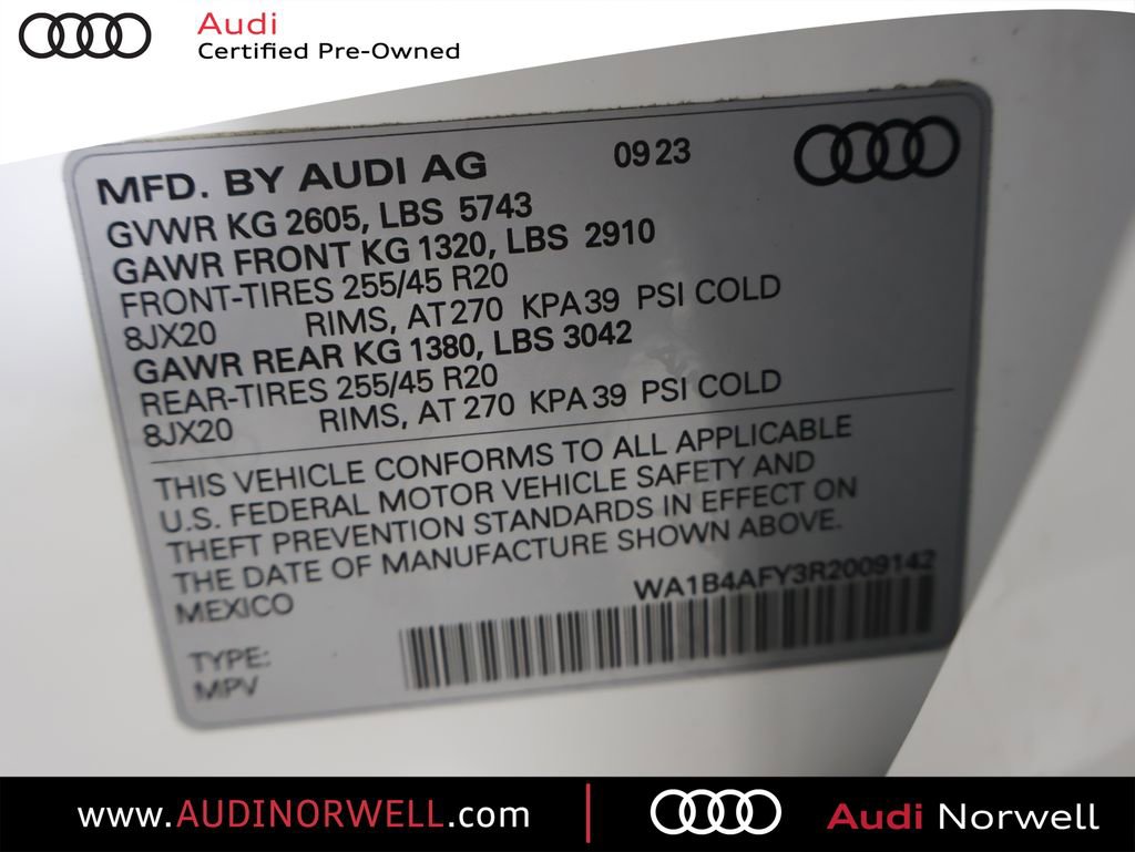 Certified 2024 Audi SQ5 Premium Plus w/ Premium Plus Package image 3