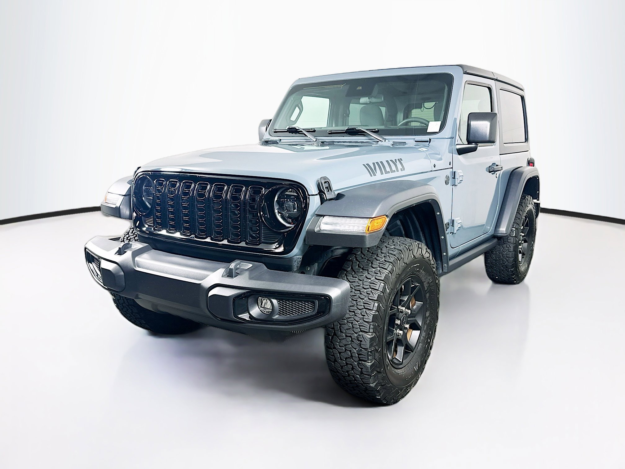 Used 2024 Jeep Wrangler Sport AWD/4WD image 3