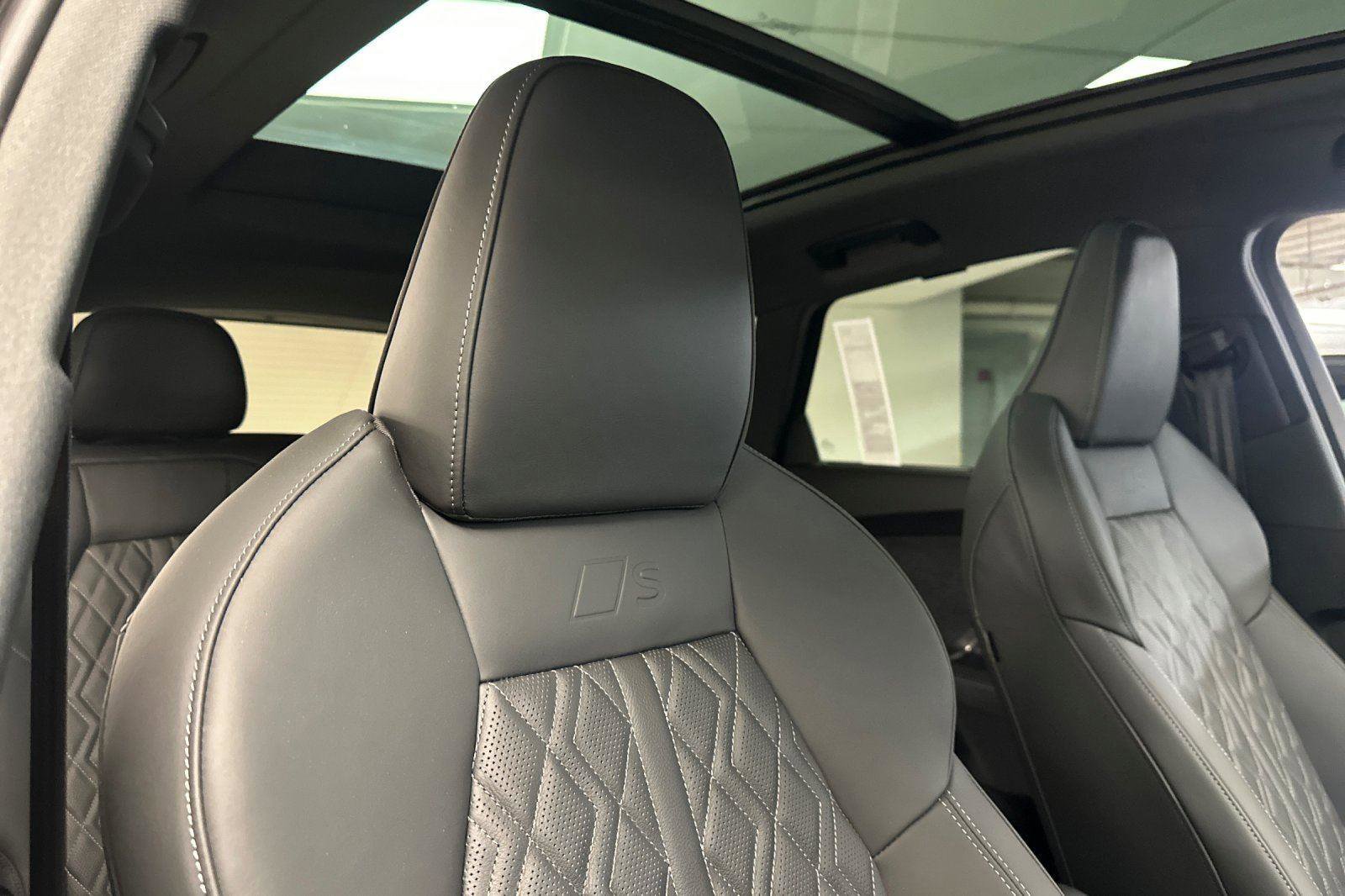 New 2025 Audi SQ5 Premium Plus image 16