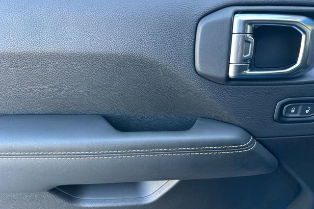 New 2025 Jeep Wrangler Sahara image 15