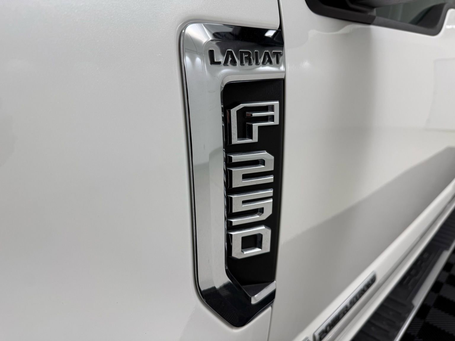 Used 2021 Ford F250 Lariat w/ Lariat Value Package image 12