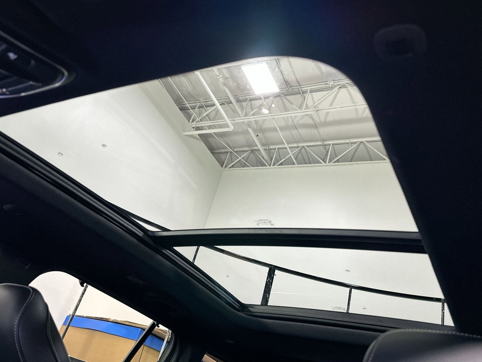 Used 2025 Jeep Grand Cherokee Limited w/ Luxury Tech Group II image 29