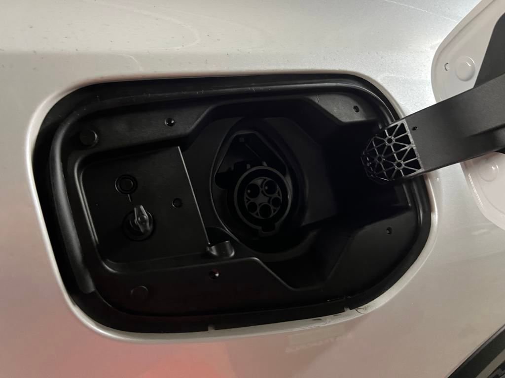 New 2026 Toyota Prius Plug-In Hybrid image 8