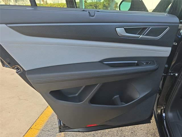 New 2026 Volkswagen Atlas Cross Sport SEL image 10