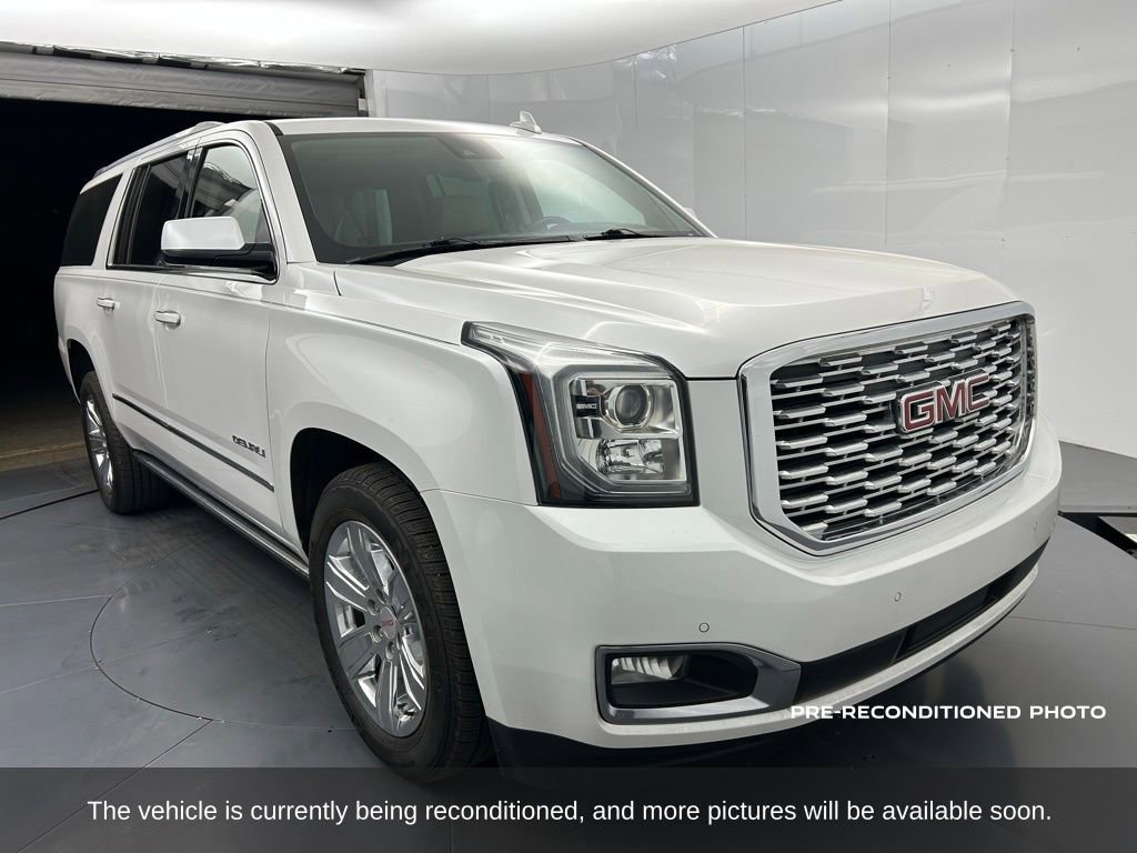 Used 2020 GMC Yukon XL Denali w/ Open Road Package image 8