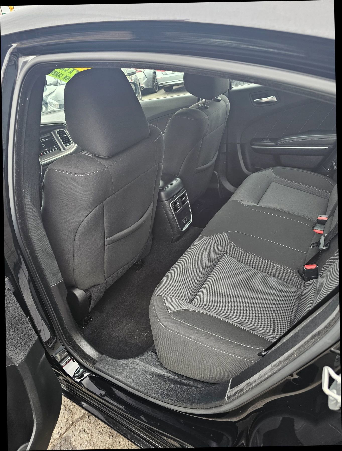 Used 2022 Dodge Charger SXT image 8