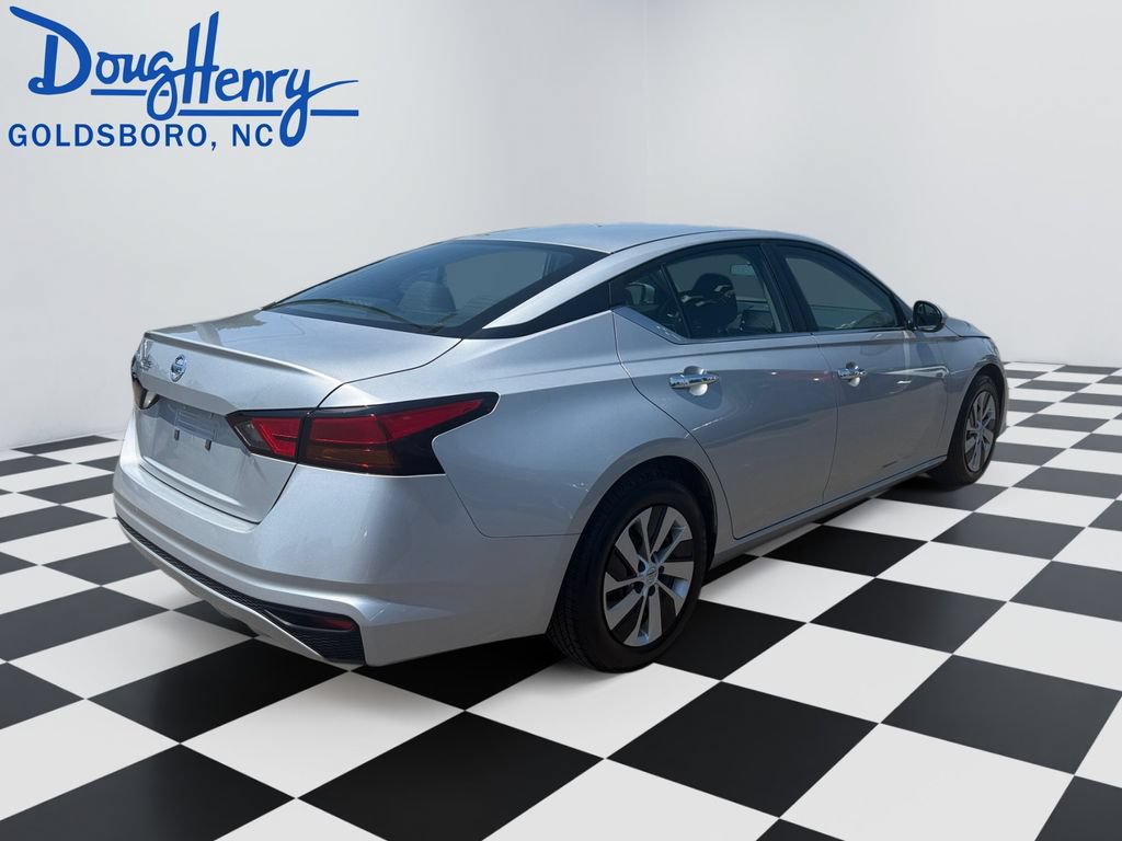 Used 2022 Nissan Altima 2.5 S FWD image 5