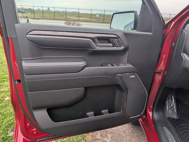 Used 2023 Chevrolet Silverado 1500 LTZ w/ Technology Package image 14