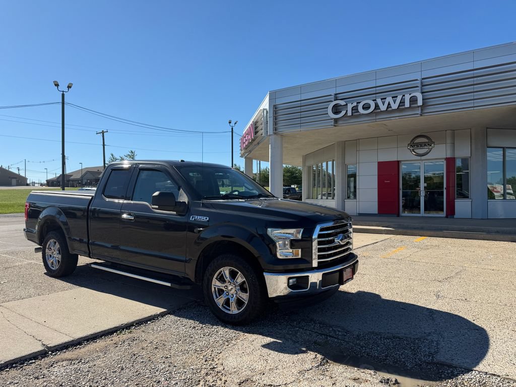 Used 2015 Ford F150 XLT w/ Equipment Group 301A Mid RWD image 1