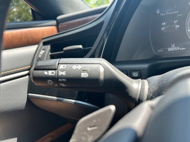 Certified 2023 Lexus ES 250 w/ Premium Package AWD/4WD image 33