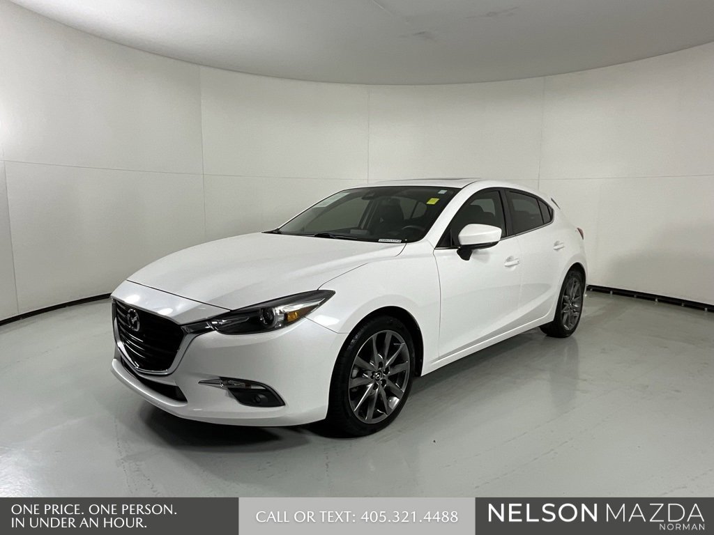 Used 2018 MAZDA MAZDA3 Grand Touring image 4