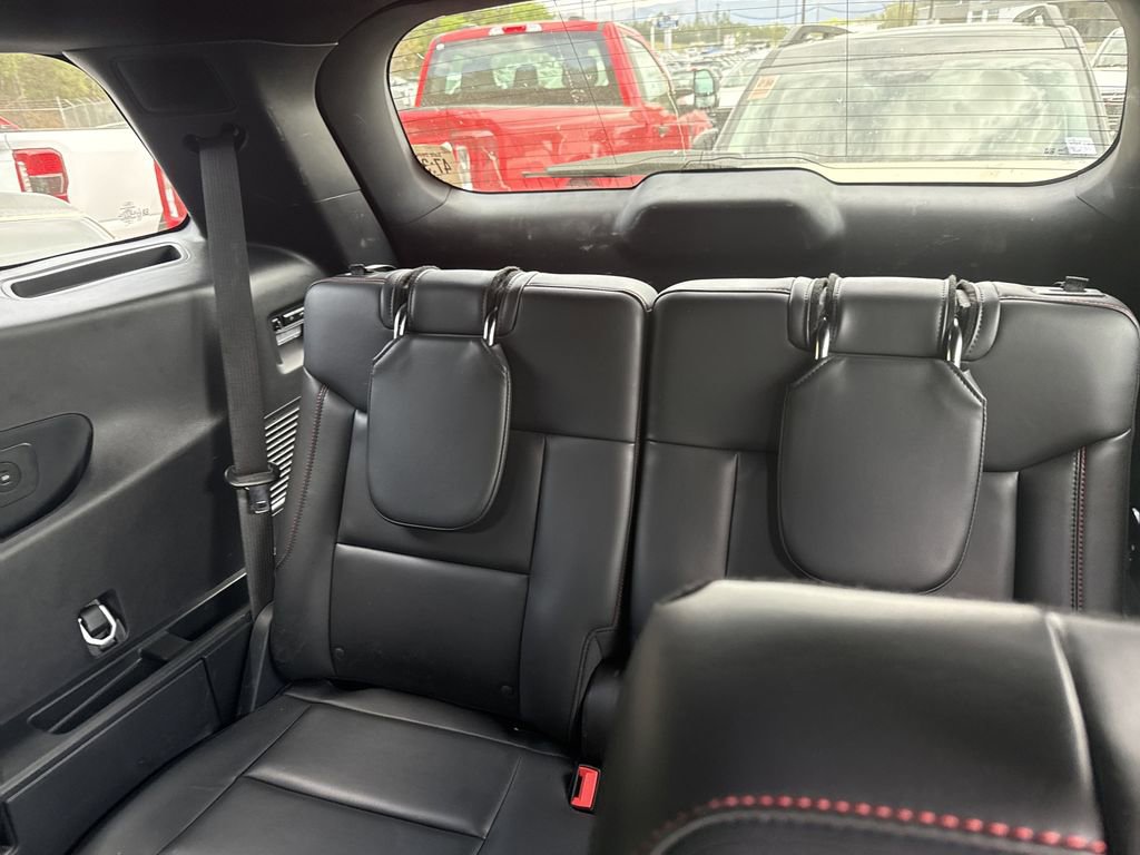 Used 2025 Ford Explorer ST-Line w/ Premium Package image 13