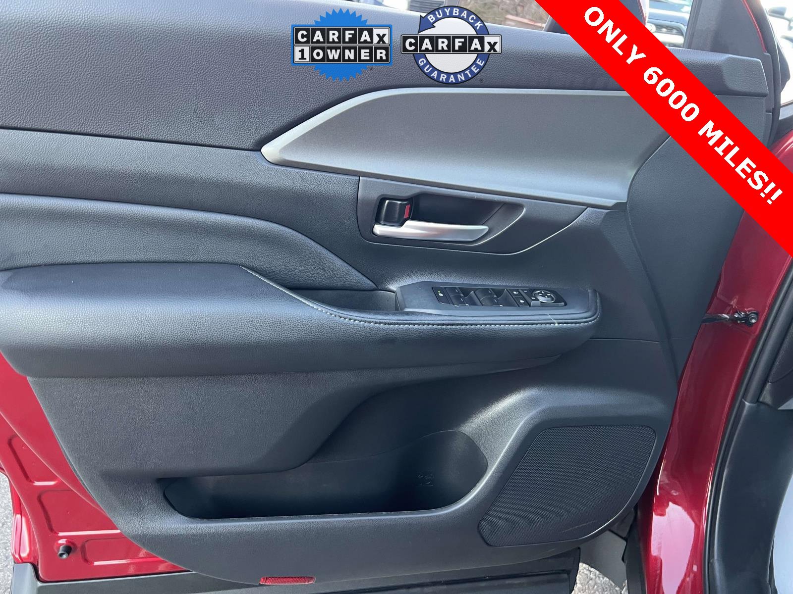 Used 2025 Toyota Grand Highlander AWD image 22